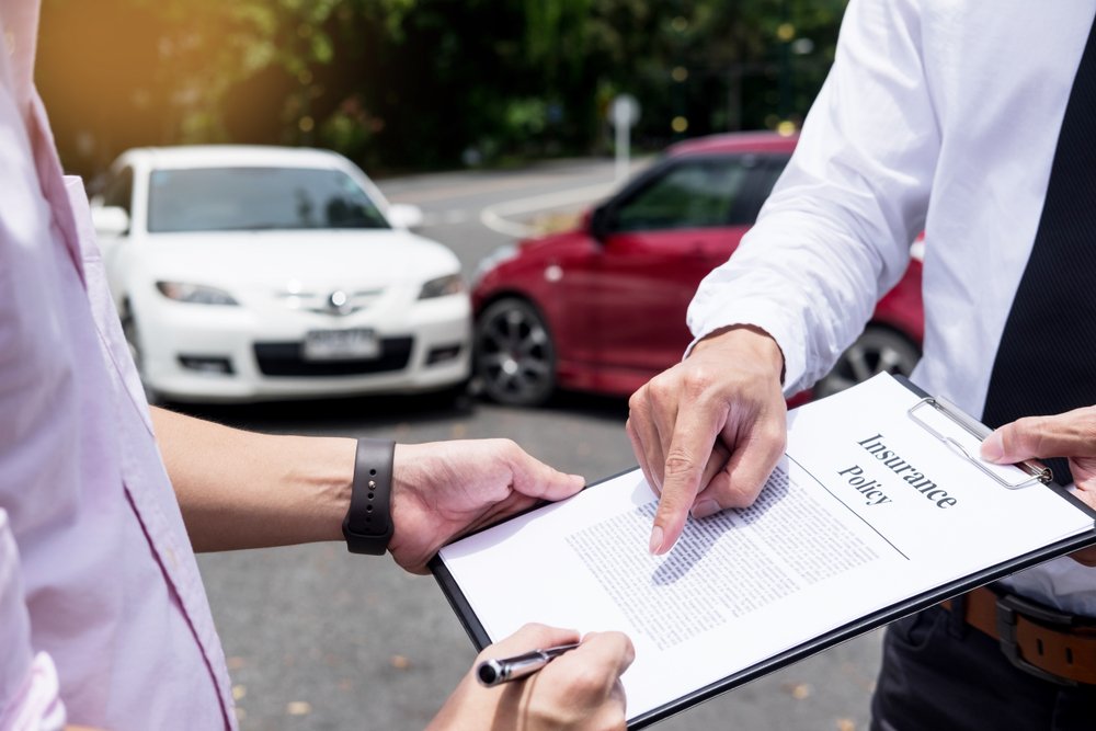Comprehensive Guide to Hiring a Car Accidents Lawyer